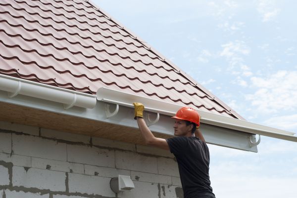 Rain Gutter Repair in Blue Springs