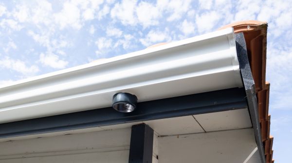 Seamless Gutters Installation in Blue Springs