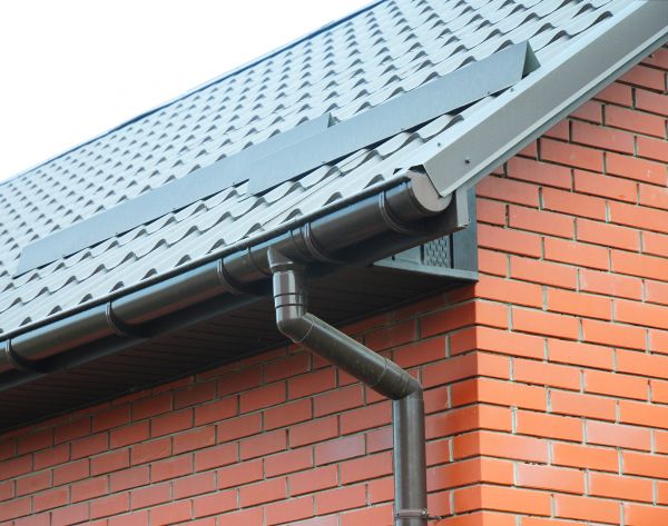 Roof Downspout Replacement in Blue Springs